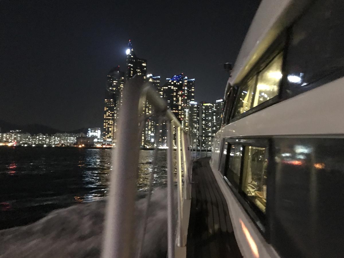 Sea And Yacht Ξενοδοχείο Μπουσάν Εξωτερικό φωτογραφία